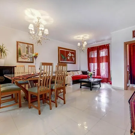 Sleeps 12 With Pool Air Con And Wifi Villa *